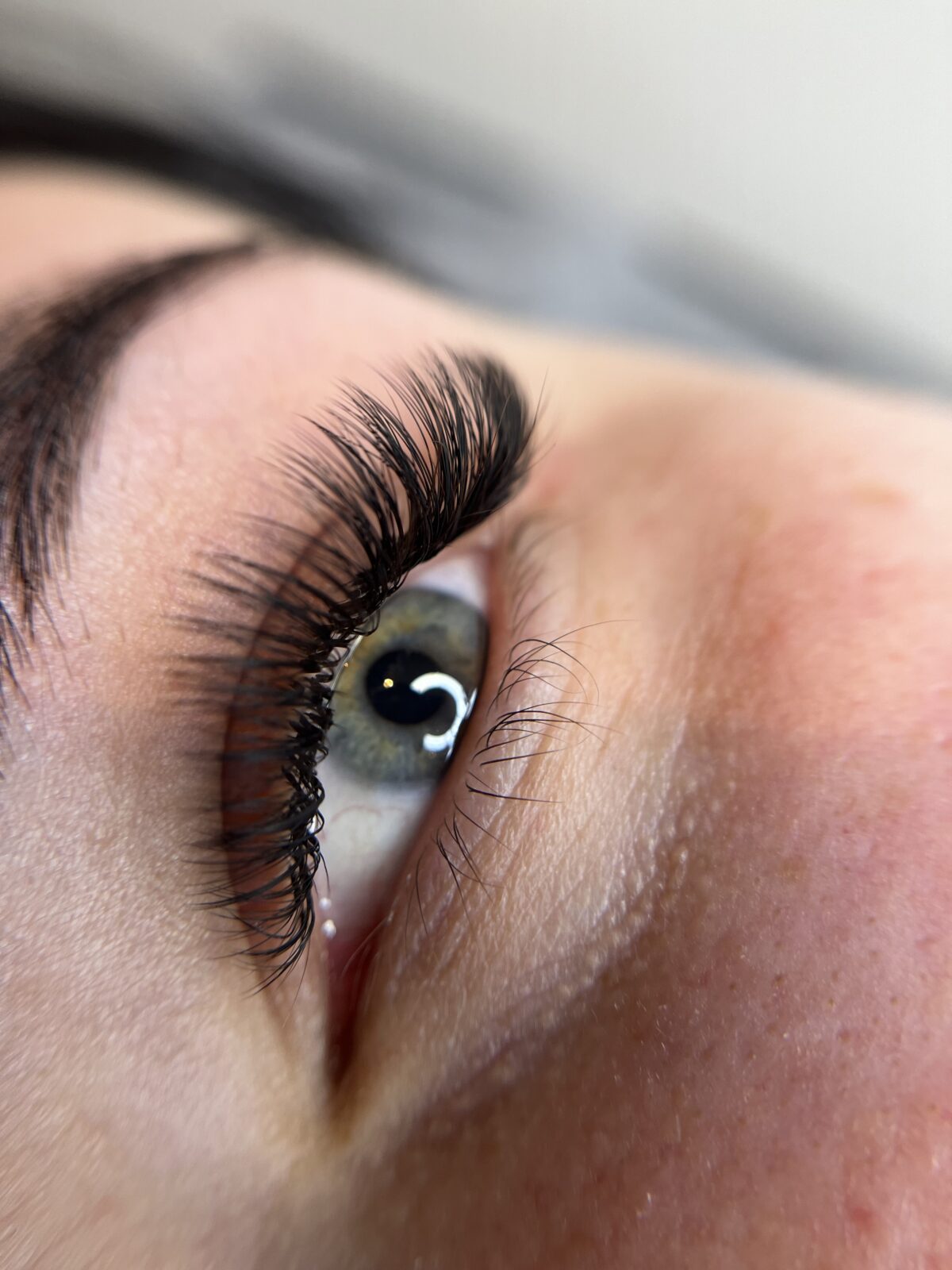 Szkolenia ze stylizacji rzęs i brwi | Damasławek, Wągrowiec, Żnin, Bydgoszcz